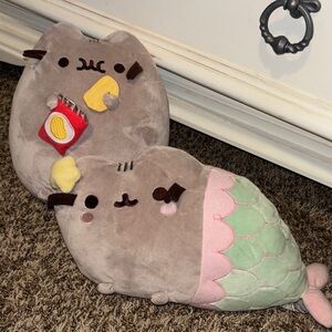 Pusheen Plush Duo with Mermaid Pusheen and Snacking Pusheen-
